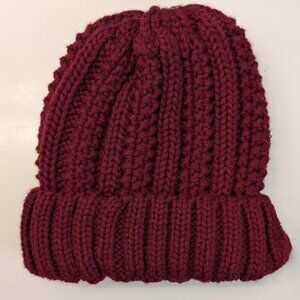 Women's thick winter burgundy beanie